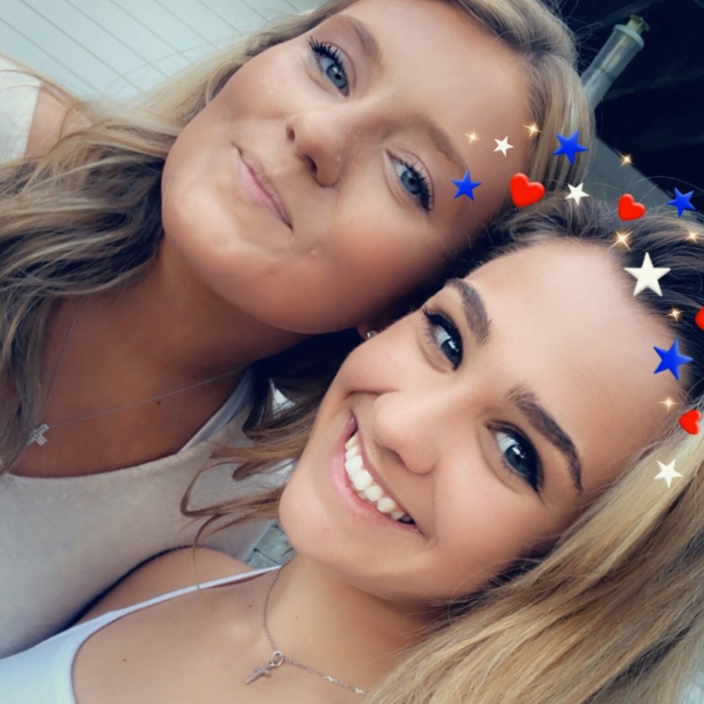 Meet your Posher, Alyssa